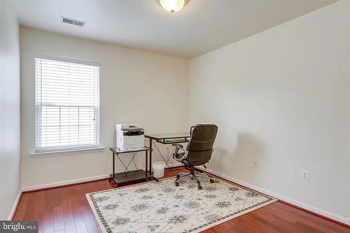 6805 Hollow Glen Ct — Photo 22