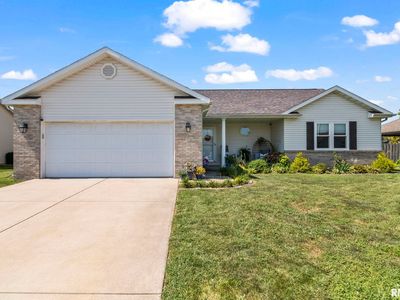 415 Brookside Glen Dr, Sherman, IL, 62684