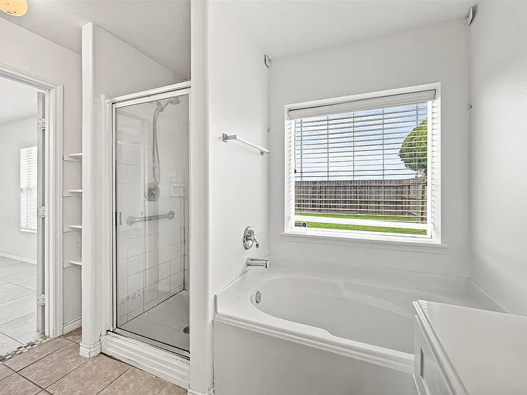 7331 Wimberly Oaks Ln — Photo 13