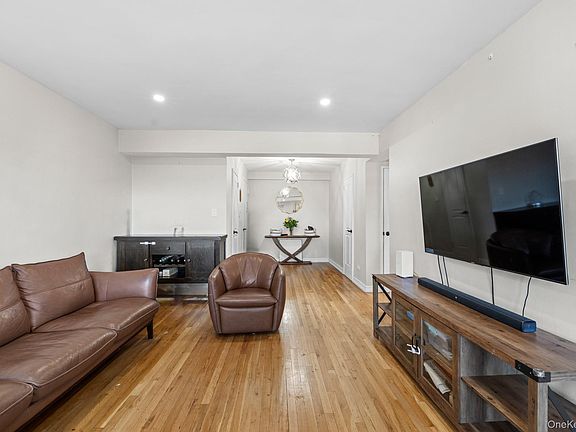 4th image of 84-20 153rd Avenue #6K