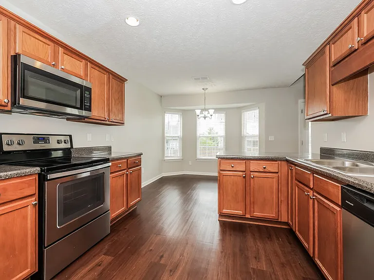 4020 Sequoia Trl — Photo 9