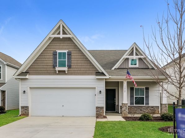 1064 Bitting Hall Cir