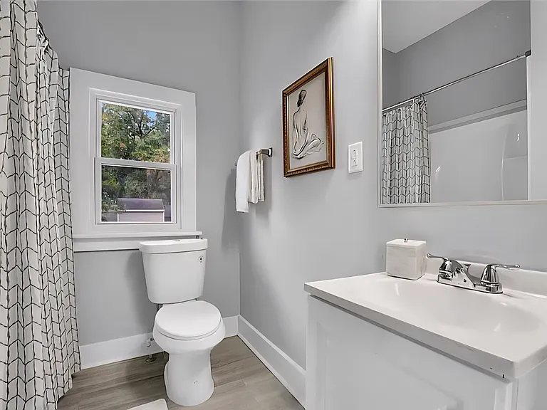 510 Highland Ave — Photo 12