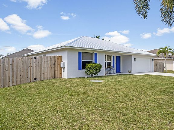 3rd image of 3174 SW Crenshaw Street