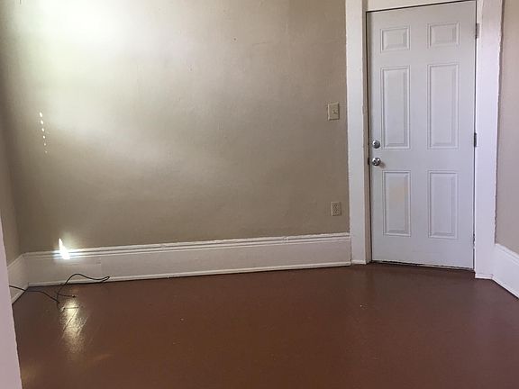 4th image of 135 N Carrollton Ave Unit A
