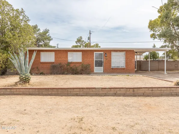 6450 E Calle Bellatrix, Tucson, AZ 85710