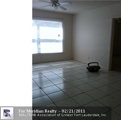 3rd image of 1913 NE 4th St APT 2