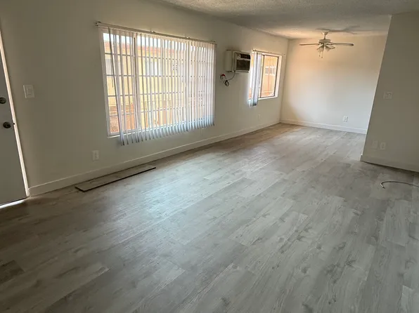 9029 Orion Ave, North Hills, CA 91343