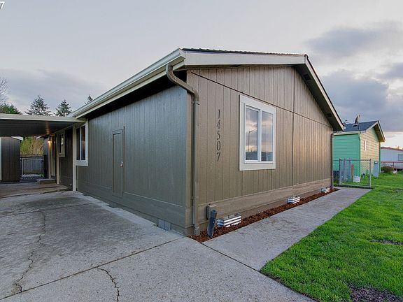 2nd image of 14507 NE 52nd Cir