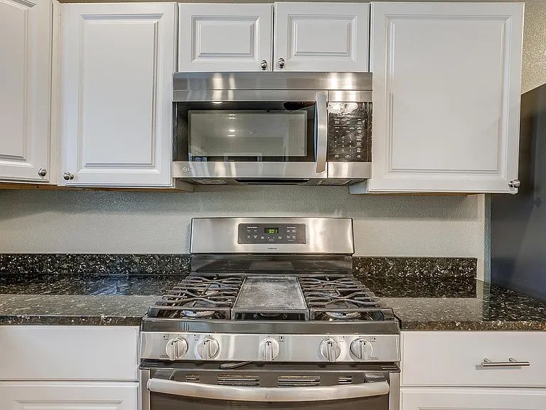 3524 South Dr — Photo 5
