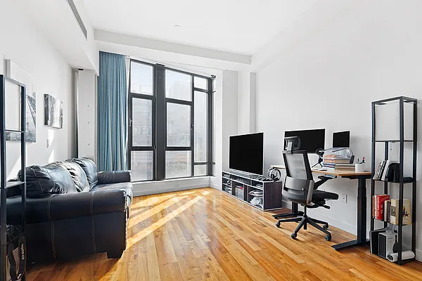 Rented by Compass | media 8