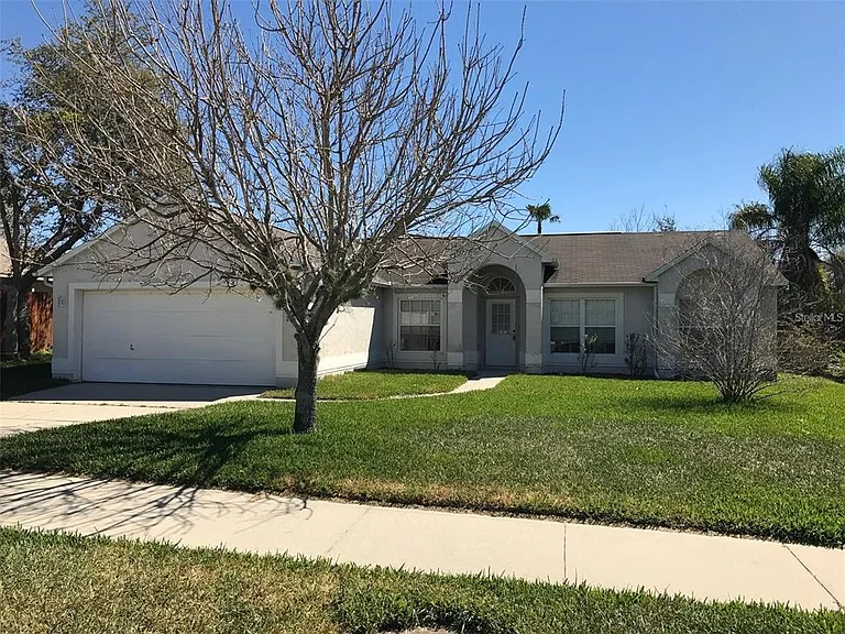 251 Heronwood Cir — Photo 1