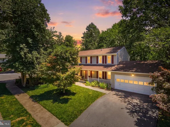105 Cunningham Park Ct SE, Vienna, VA 22180