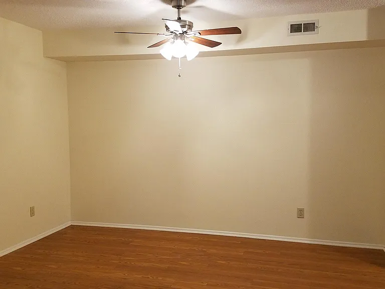 71 Drake Ln — Photo 4