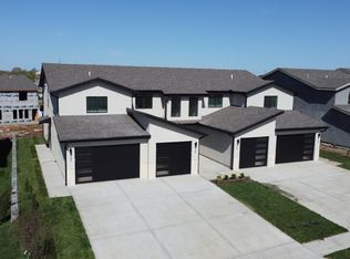 613 W Conway St, Raymore, MO 64083