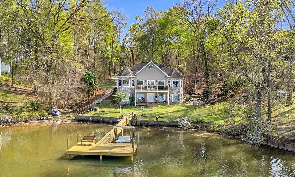 1st image of 103 Whatley Dr