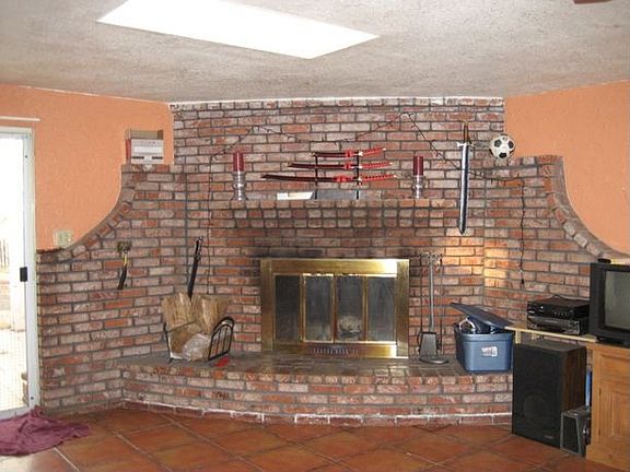 3rd image of 335 Atwood Dr
