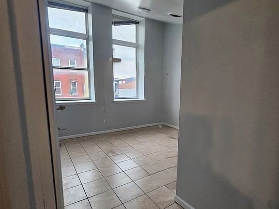 3rd image of 18 S 3rd St