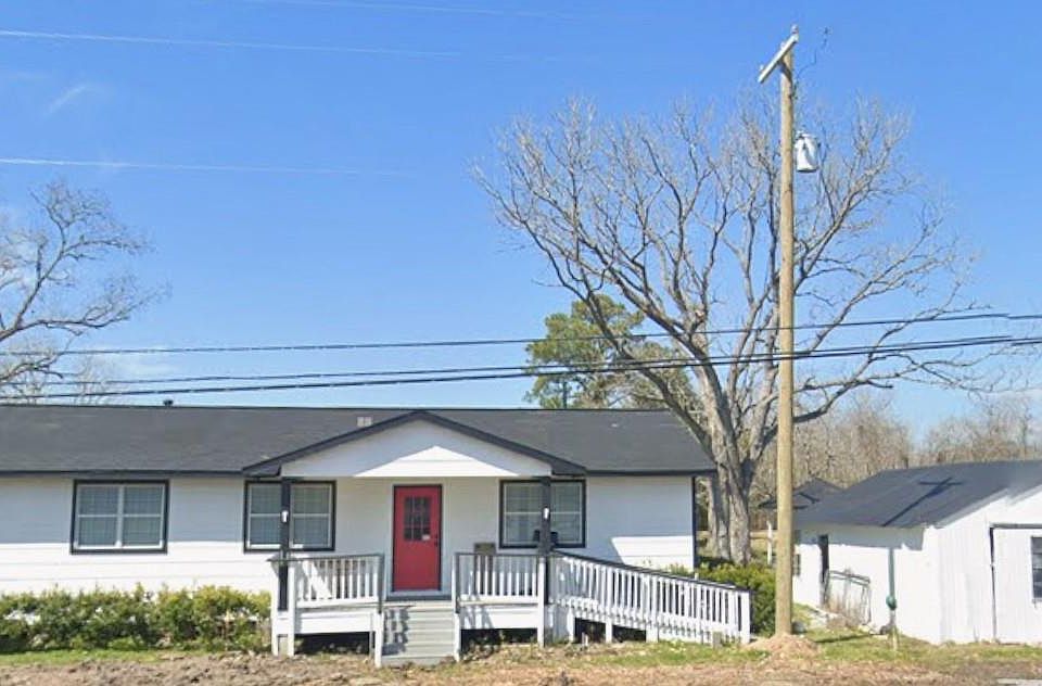 1st image of 2901 Fm 646 Rd