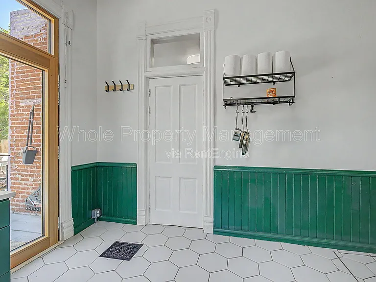 2923 W 27th Ave — Photo 17