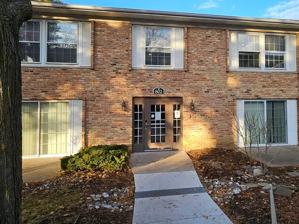 802 Old Settlers Trl APT 7, Hopkins, MN 55343