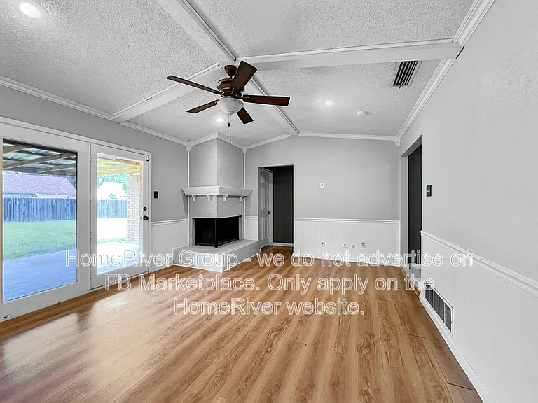 604 Carl C Senter St — Photo 2