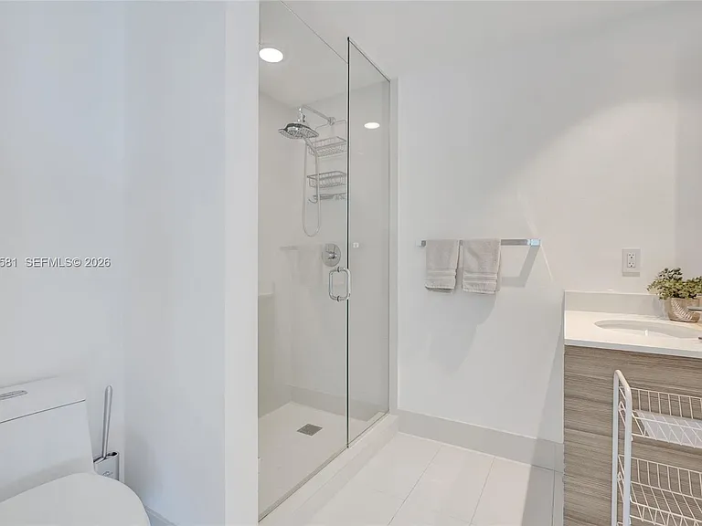 121 NE 34th St #2310 — Photo 28