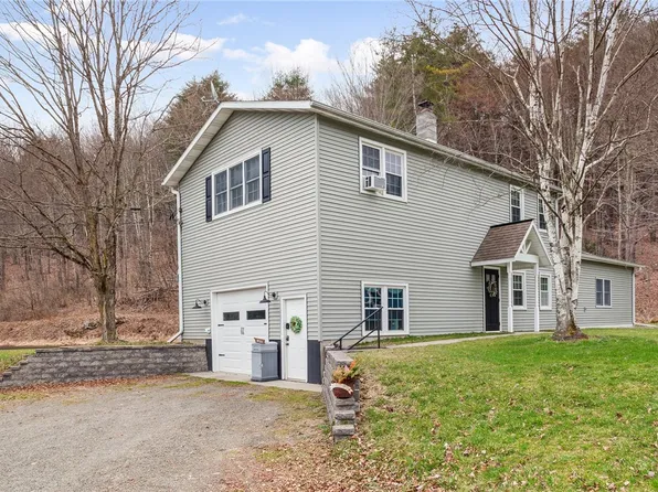 7745 State Route 7, Maryland, NY 12116