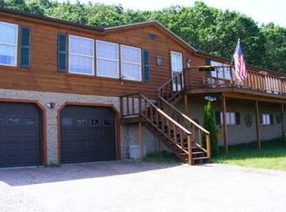 W5789 Lakeview Dr E, Montello, WI 53949