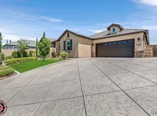10325 Monarch Dr #2, Bakersfield, CA 93306