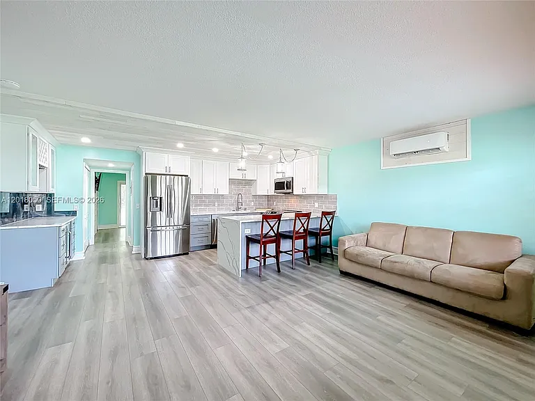 226 Newport Ct #O — Photo 11