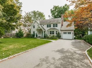 26 McKinley St, Norwalk, CT 06853