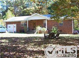 122 College St, Erin, TN 37061