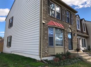 10308 Colony Park Dr, Fairfax, VA 22032