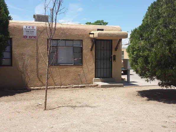 One Bedroom Apartments with Private Patio, 209 Grove St NE APT A, Albuquerque, NM 87108