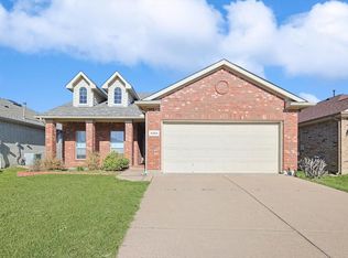 6204 Claire Dr, Fort Worth, TX 76131