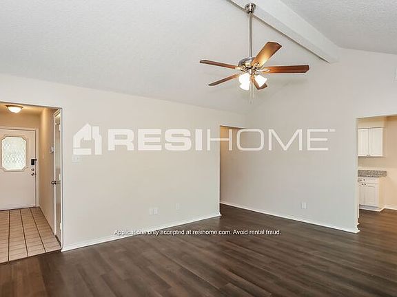 5th image of 6404 Running Creek Dr