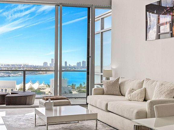 5th image of 1100 Biscayne Blvd Unit 1504