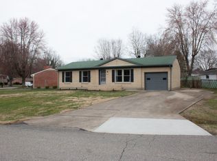 4500 Flushing Way, Louisville, KY 40272