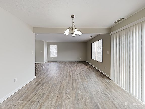 5th image of 10435 Bellchime Ct