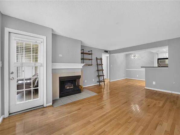 1021 Chastain Park Ct NE, Atlanta, GA 30342