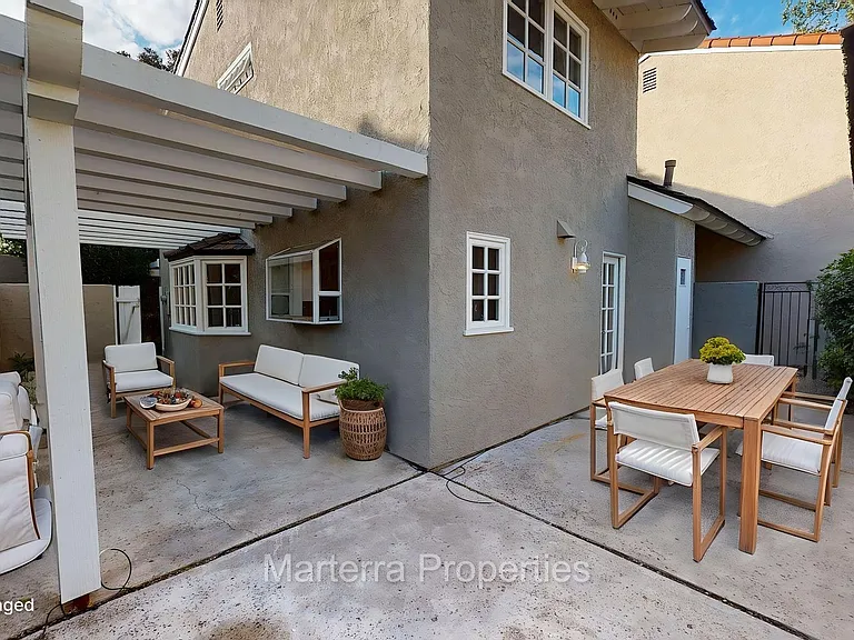 2761 Vista Umbrosa — Photo 26