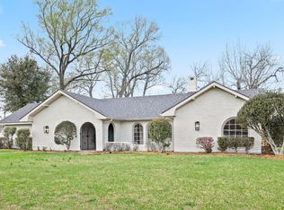 902 E Bayou Pkwy, Lafayette, LA 70508