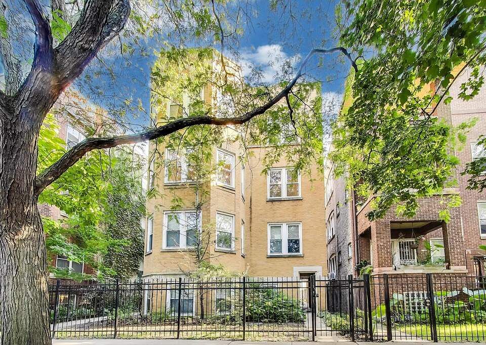 1st image of 1735 W Catalpa Ave #2