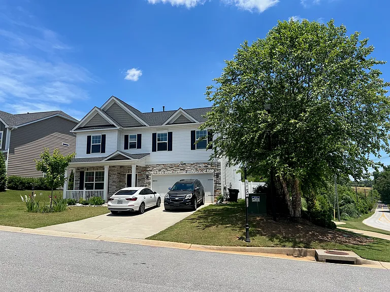 500 Rome Ct — Photo 2