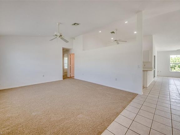 4th image of 126 SE 23rd Pl