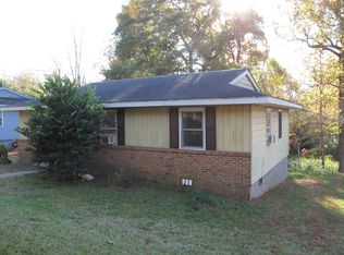 612 Grantland Dr, Raleigh, NC 27610