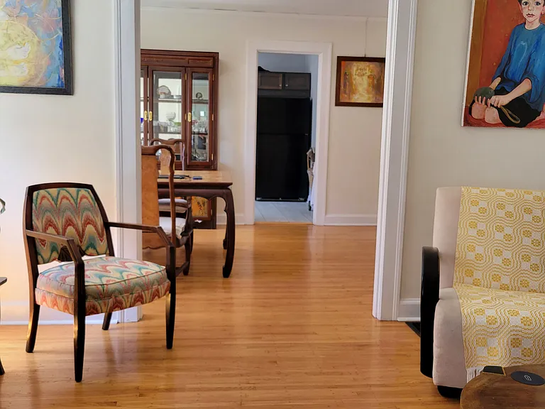 422 Iola Rd — Photo 4