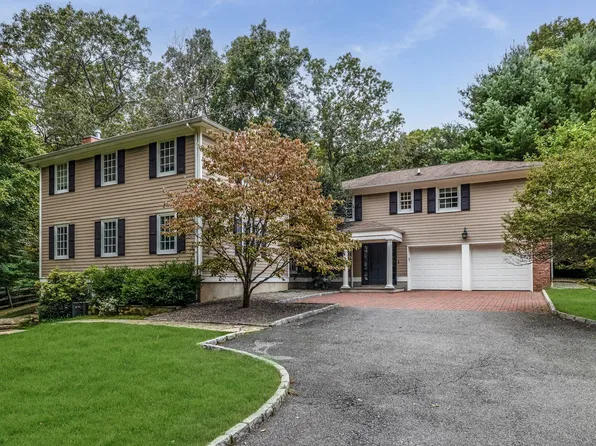 22 Valley Lane, Chappaqua, NY 10514