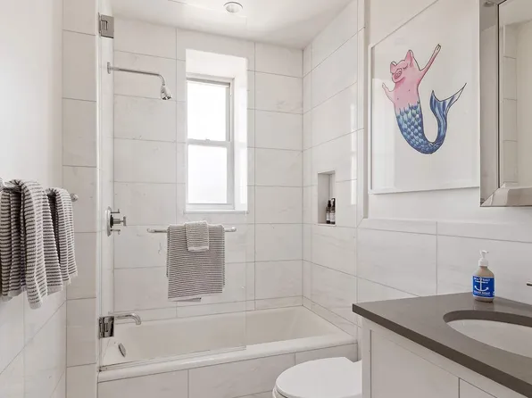 1158 Fifth Avenue image 19 of 21